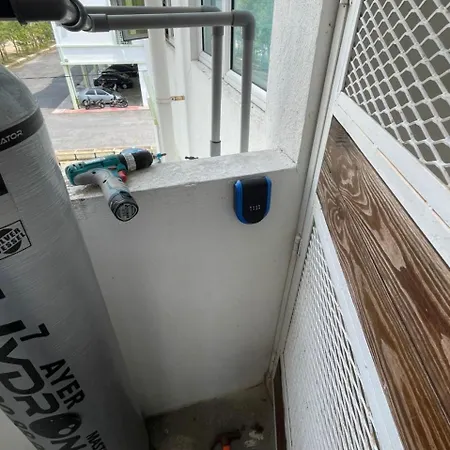 Driff Homestay 3Bedroom With Aircond 50M To Night Market Wakaf Che Yeh Kota Bharu Exterior photo